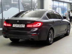 Photo of the vehicle BMW 5 Series