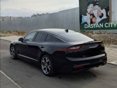 Сүрөт унаа Kia Stinger