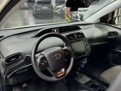 Сүрөт унаа Toyota Prius v (+)