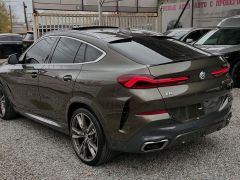 Photo of the vehicle BMW X6