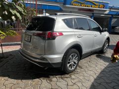 Сүрөт унаа Toyota RAV4