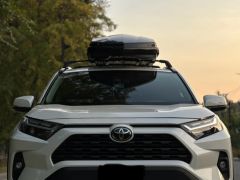 Сүрөт унаа Toyota RAV4