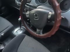 Photo of the vehicle Honda Fit