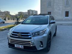 Сүрөт унаа Toyota Highlander