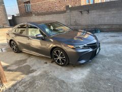 Фото авто Toyota Camry