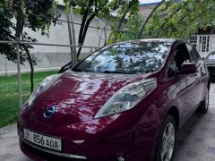 Фото авто Nissan Leaf