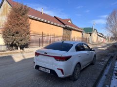 Сүрөт унаа Kia Rio