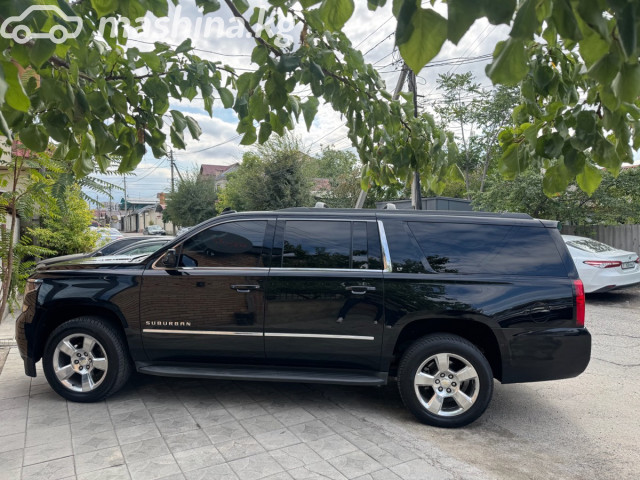 Chevrolet Suburban