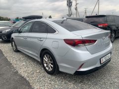 Photo of the vehicle Hyundai Sonata