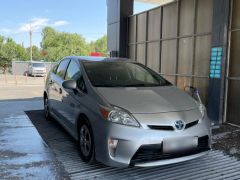 Сүрөт унаа Toyota Prius