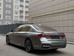 Фото авто BMW 7 серии