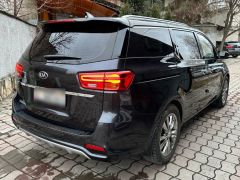 Photo of the vehicle Kia Carnival