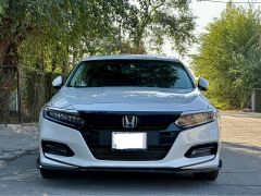 Фото авто Honda Accord