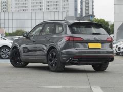 Фото авто Volkswagen Touareg