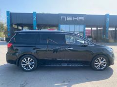 Фото авто Kia Carnival