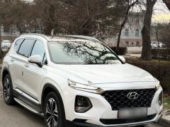 Photo of the vehicle Hyundai Santa Fe