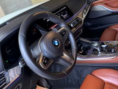 Photo of the vehicle BMW X7