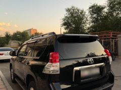 Сүрөт унаа Toyota Land Cruiser Prado