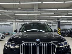 Сүрөт унаа BMW X7