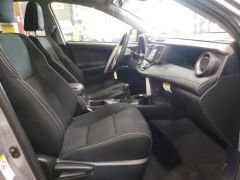 Сүрөт унаа Toyota RAV4