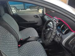 Photo of the vehicle Honda Fit