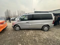 Сүрөт унаа Mercedes-Benz Vito