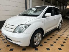 Photo of the vehicle Toyota Ist