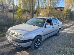 Photo of the vehicle Volkswagen Vento