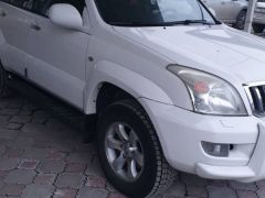 Сүрөт унаа Toyota Land Cruiser Prado