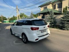 Сүрөт унаа Kia Carnival