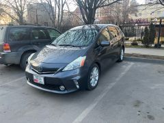 Сүрөт унаа Toyota Prius v (+)