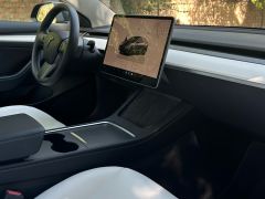 Сүрөт унаа Tesla Model 3