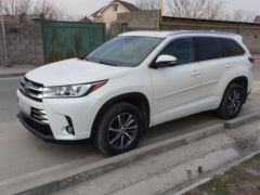 Сүрөт унаа Toyota Highlander