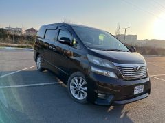 Сүрөт унаа Toyota Vellfire