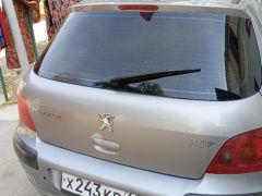 Photo of the vehicle Peugeot 307