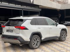 Сүрөт унаа Toyota RAV4