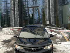 Сүрөт унаа Toyota Camry