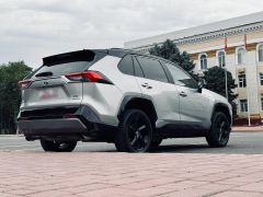 Photo of the vehicle Toyota RAV4