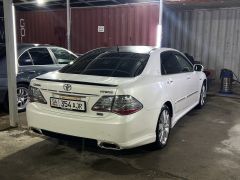 Сүрөт унаа Toyota Crown