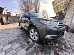 Сүрөт унаа Toyota Highlander