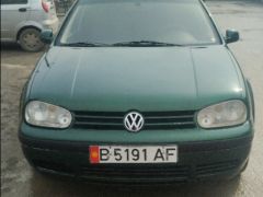 Фото авто Volkswagen Golf