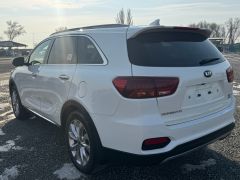 Сүрөт унаа Kia Sorento