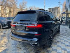 Фото авто BMW X7