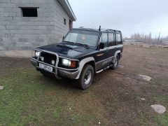 Сүрөт унаа Isuzu Trooper