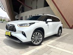 Сүрөт унаа Toyota Highlander