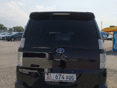 Фото авто Toyota Voxy