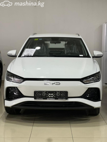 BYD E2
