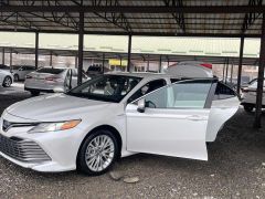 Photo of the vehicle Toyota Camry