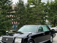 Сүрөт унаа Toyota Century