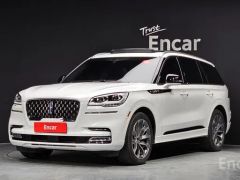 Photo of the vehicle Lincoln Aviator